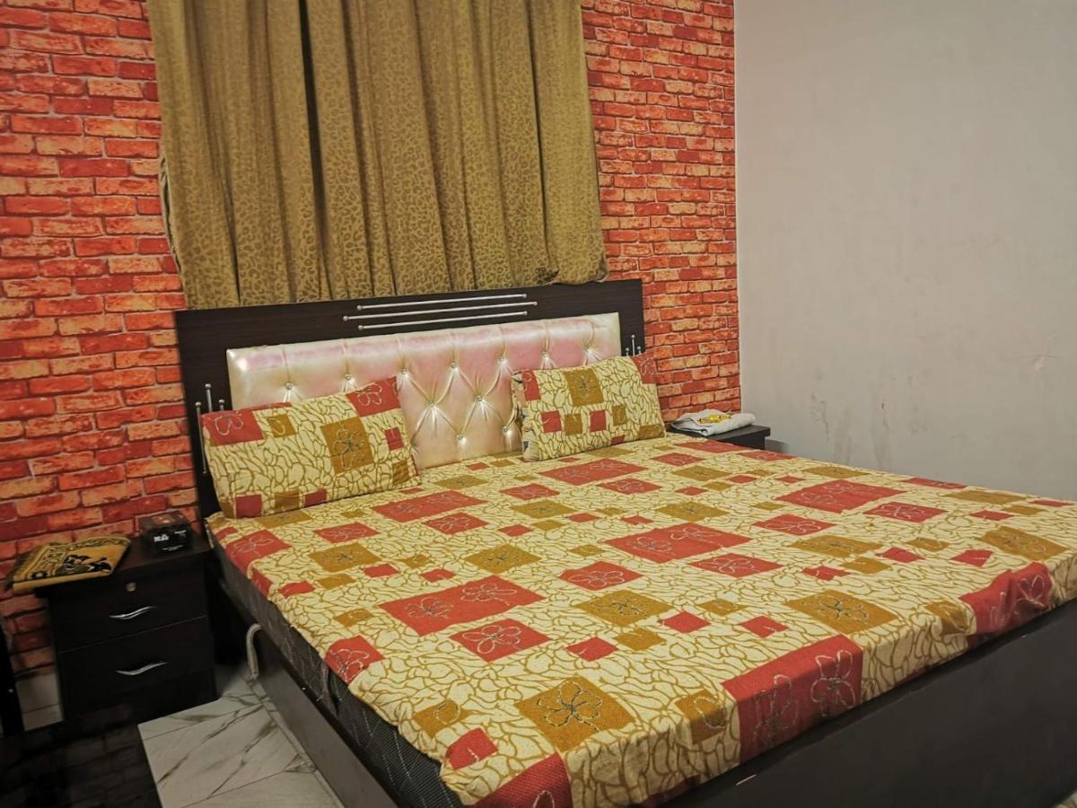 Gulshan Guest House Karachi Bagian luar foto